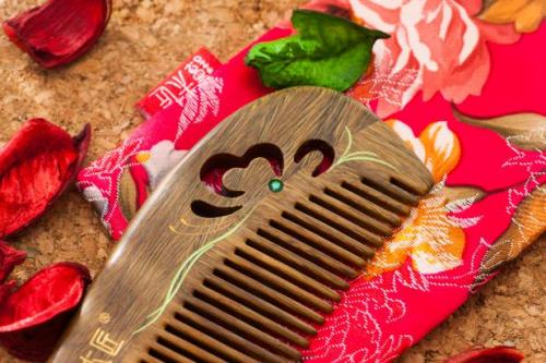 谭木匠木梳工艺：东方美学的传承与创新