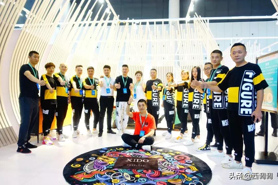 卧室整配先驱者西调调被大商争抢代理，凭什么？