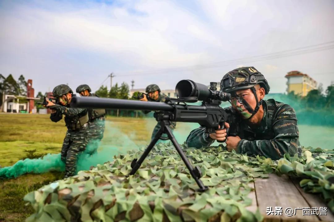 特战队员入列仪式誓词,预备特战队员转正