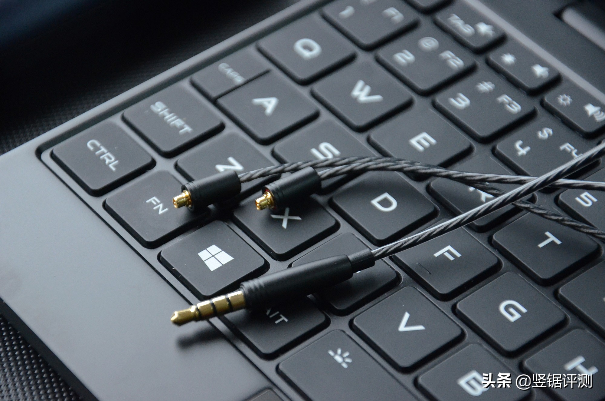 小米四圈铁耳机评测,小米圈铁四单元耳机值得入手么