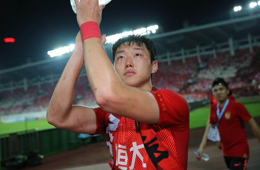 李明邵佳一,国足历任队长6号