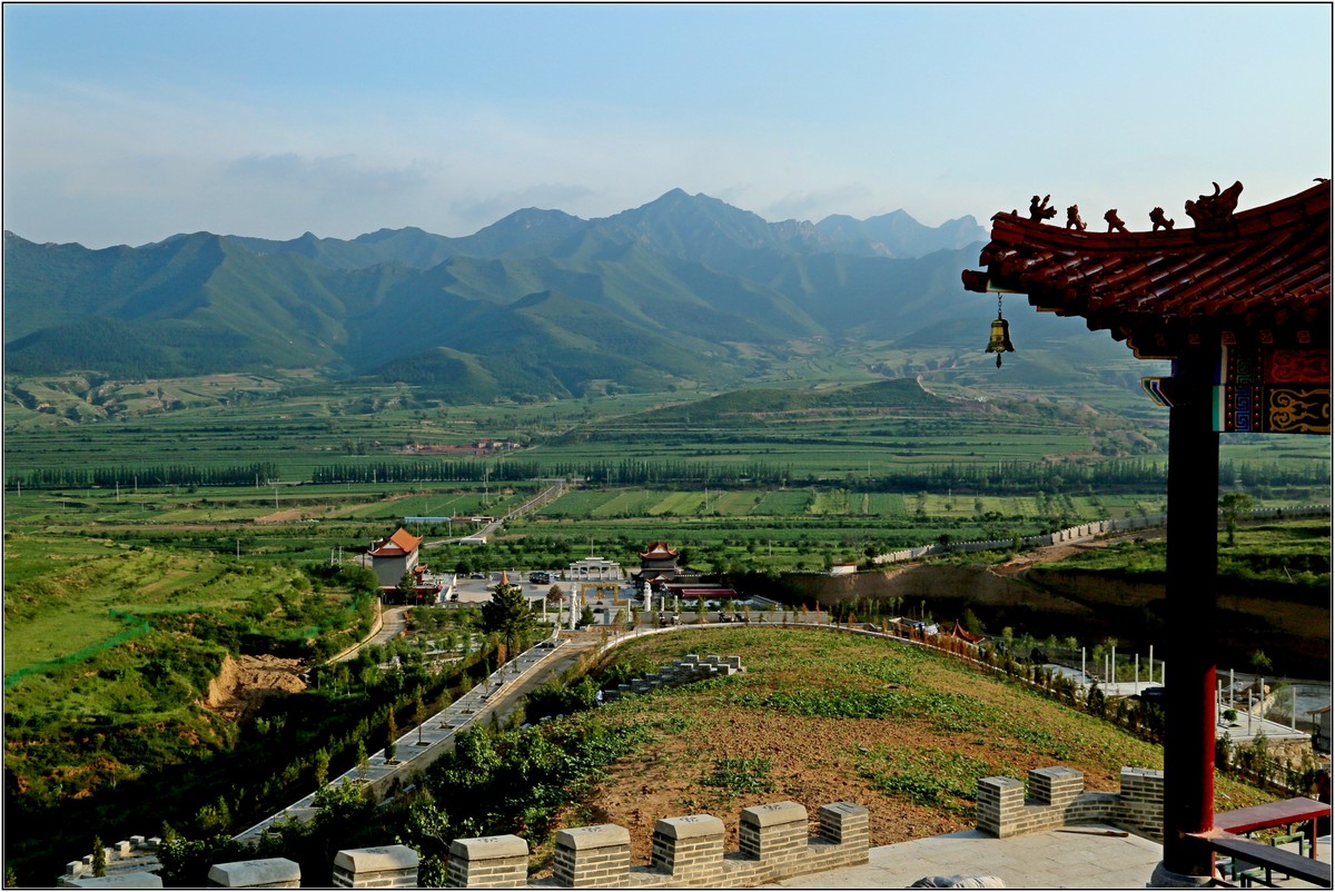 凤凰山公墓的来历,赤城凤凰山公墓介绍