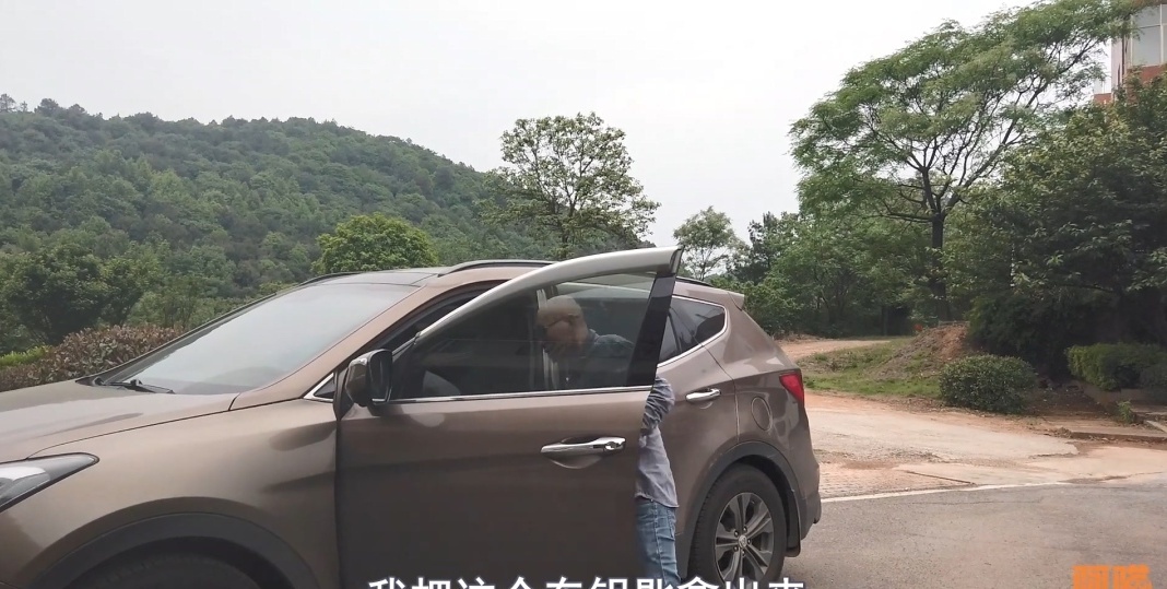 夏天自己洗车该注意什么,自己洗车技巧和不伤车的技巧