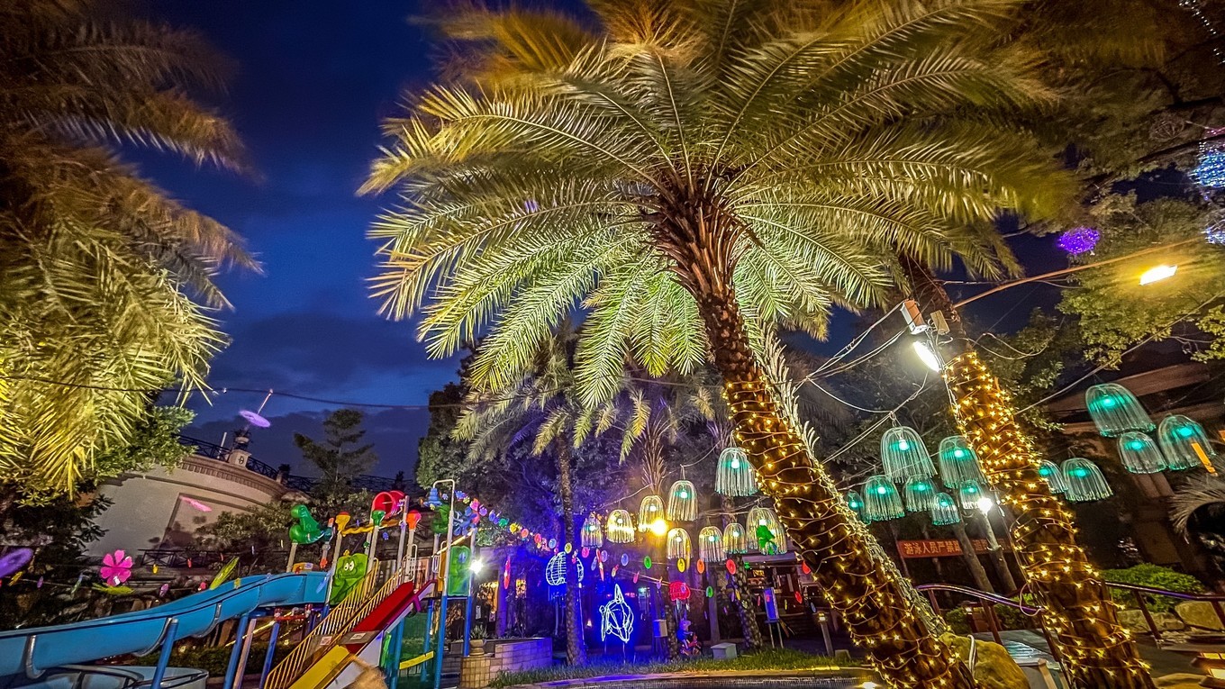 这里被称为广深后花园，每年夏天游人如织，有山有水的避暑胜地