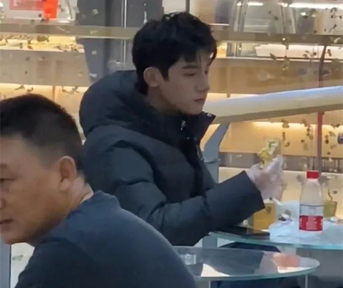 素人帅哥闪照合集,素人帅哥集锦