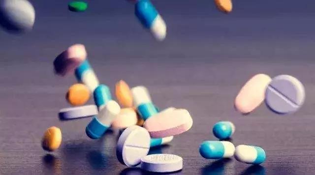 用于治疗各种原因引起的干咳的药,引起干咳的药物的副作用有哪些