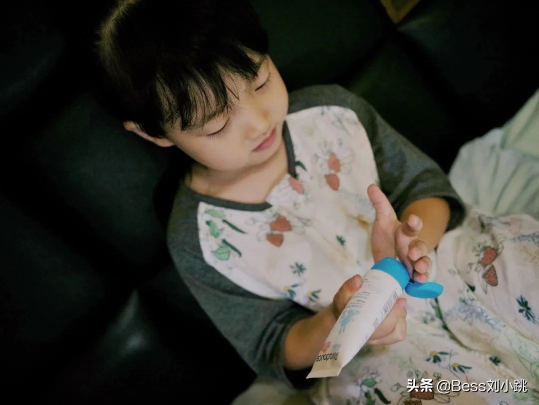 法朵适洗发沐浴露二合一,法朵适天然润肤乳