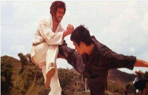 李小龙真实的搏击水平真有那么高,李小龙的真实格斗水平有多强