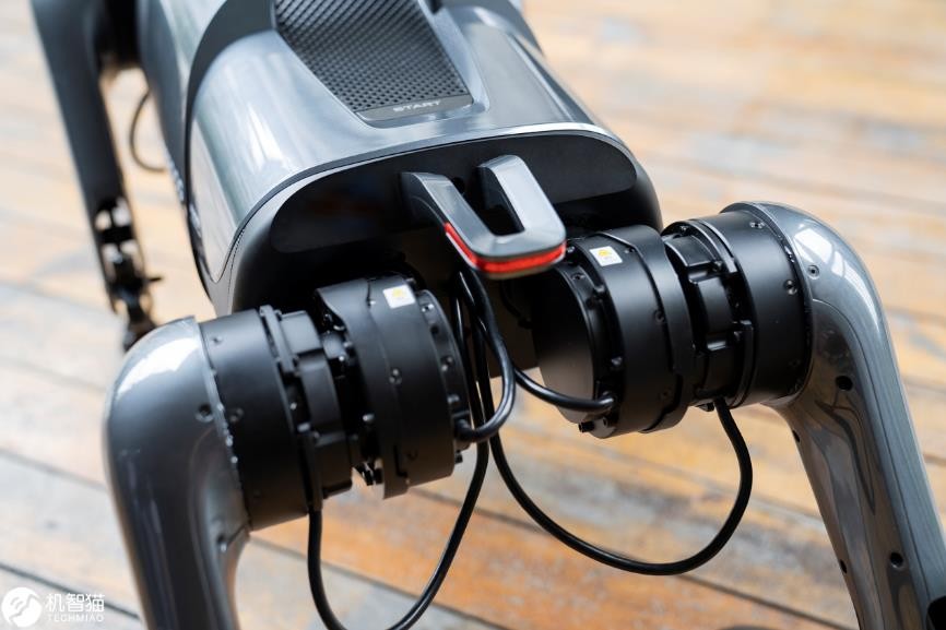 铁蛋四足仿生机器人,cyberdog铁蛋有什么用