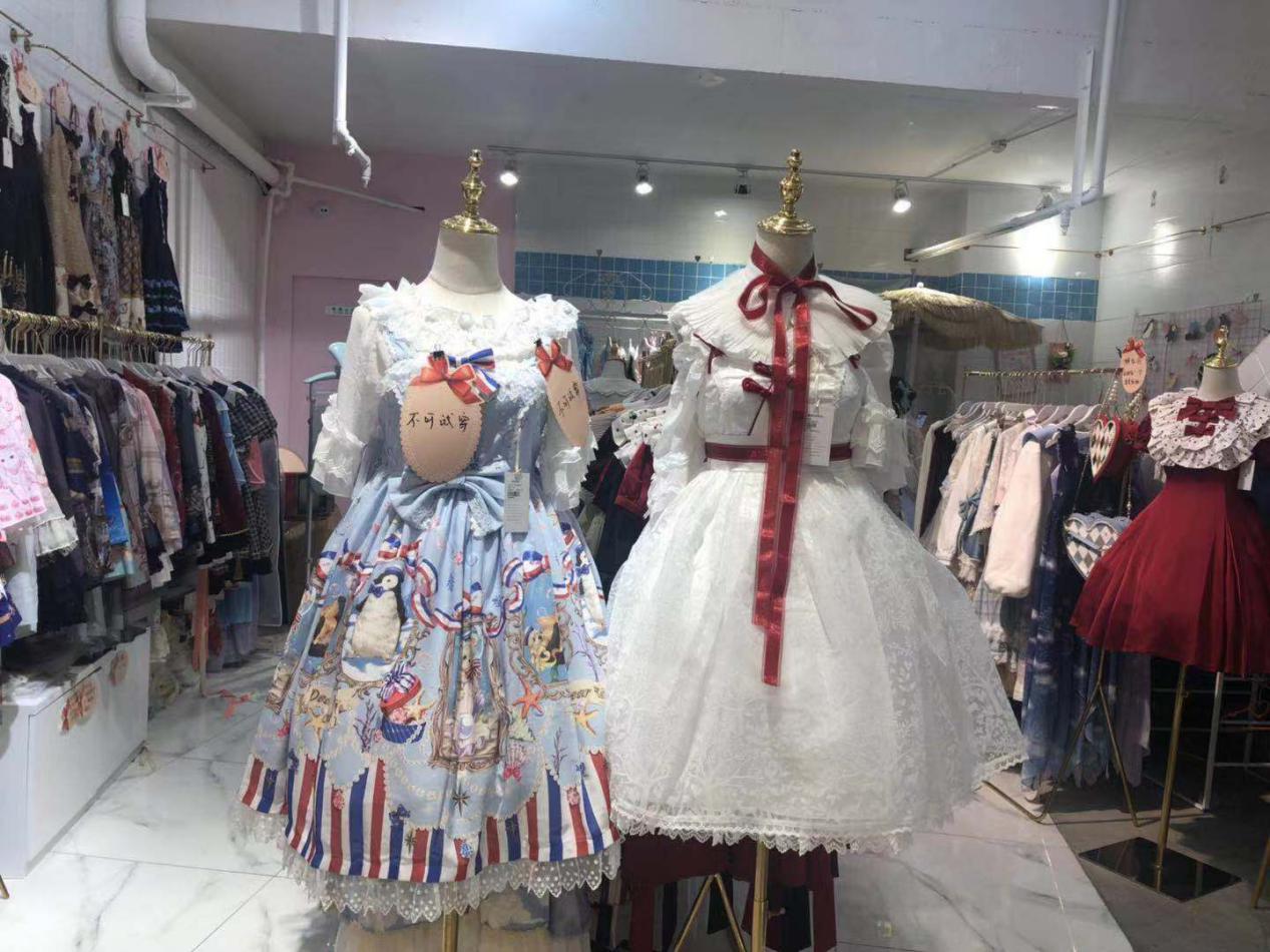 lolita裙子炒出11万天价,lolita最近热门裙子