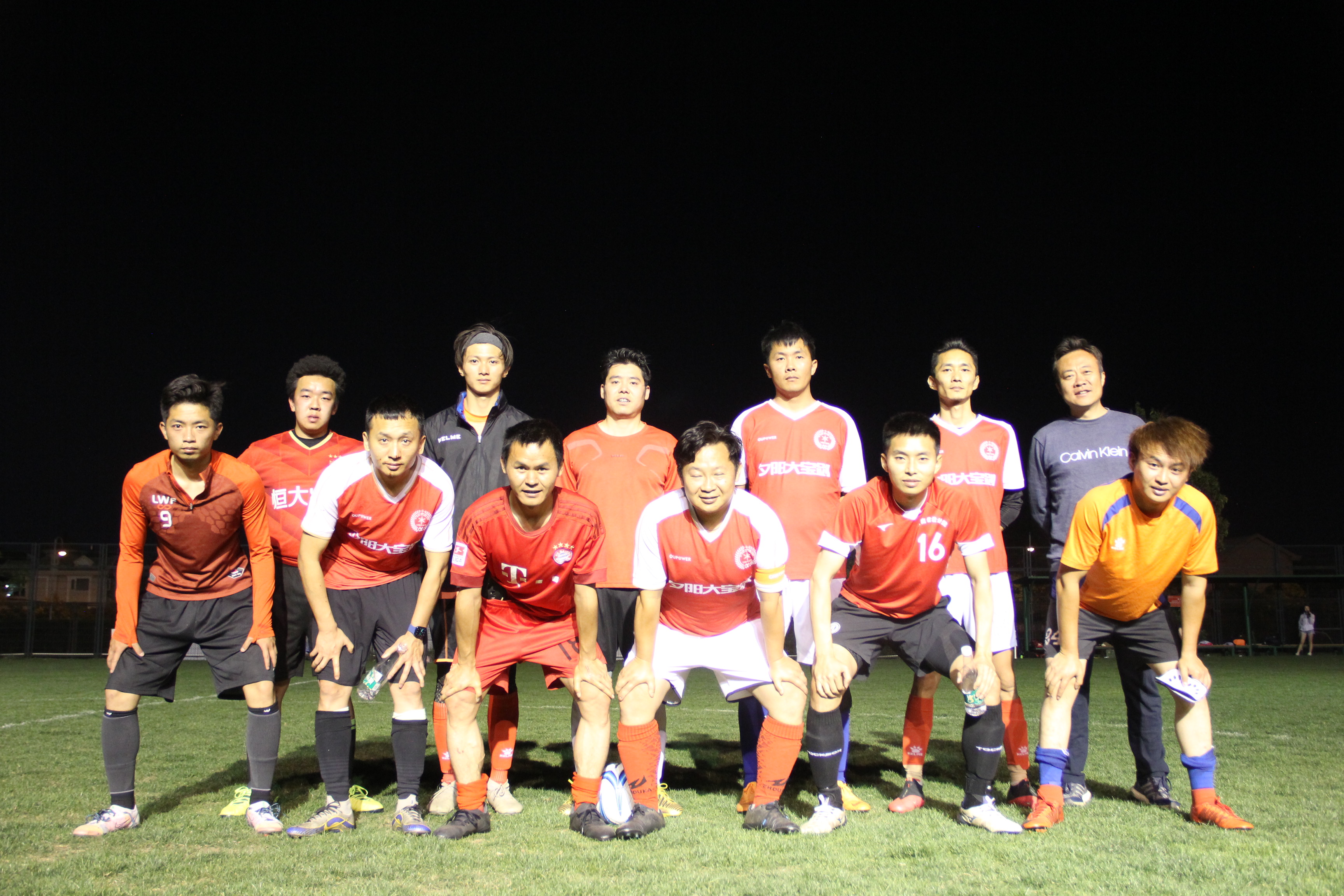 志航杯快乐周末足球赛：乐动五战全胜鑫宏鹰老当益壮