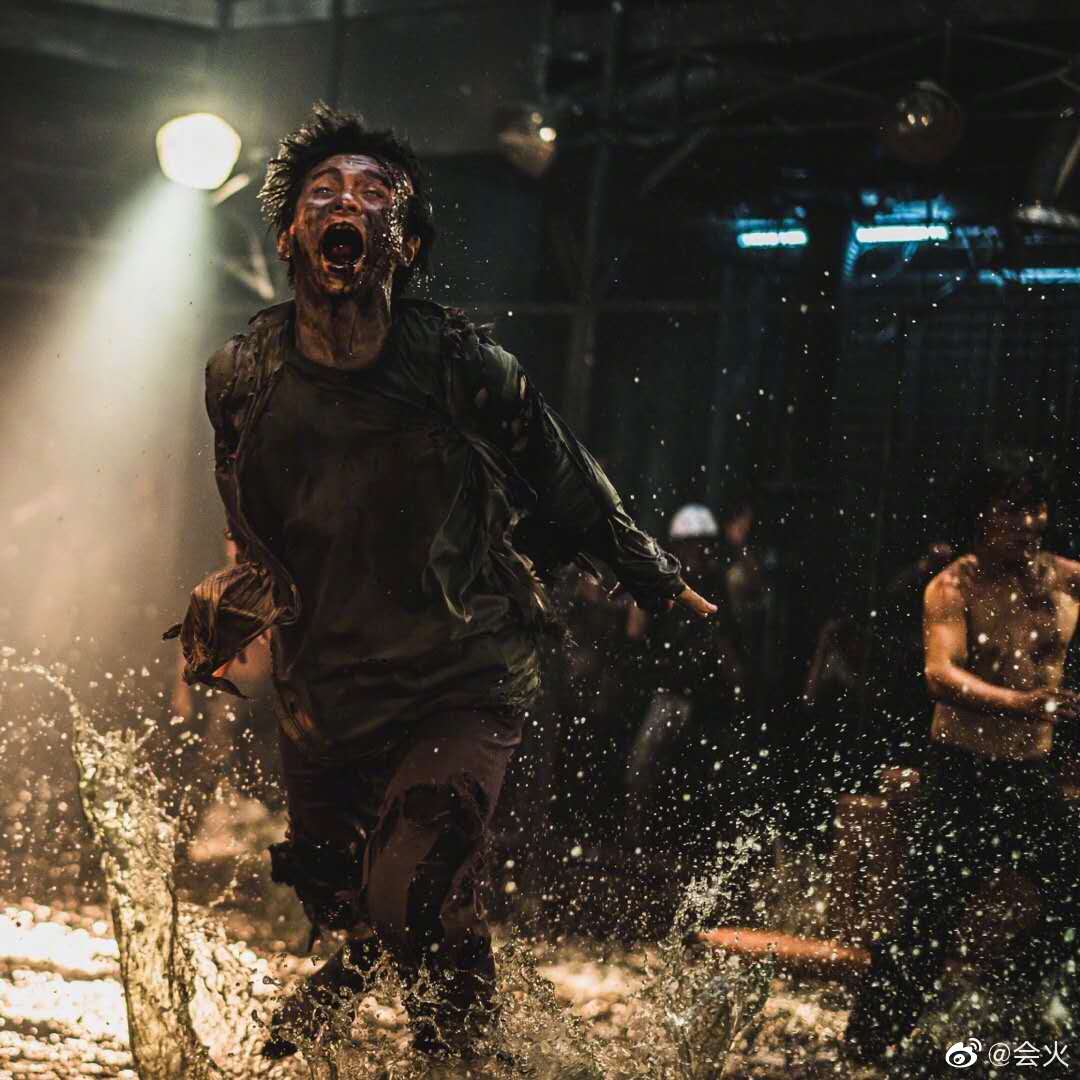 刘真去世老公表示希望她美美的离开；61岁麦当娜晒大尺度浴照