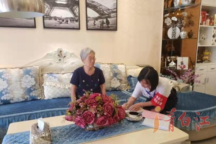 社区是个团结和睦的大家庭,社区是一家