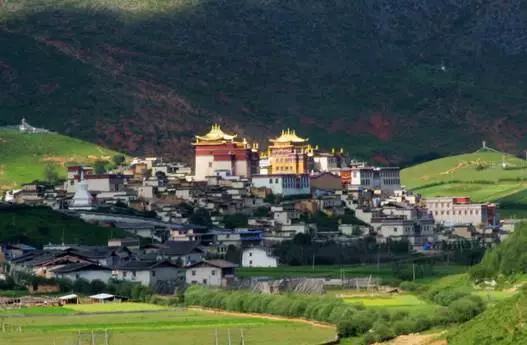 云南丽江旅游必备物品清单,云南元阳旅游攻略必备物品