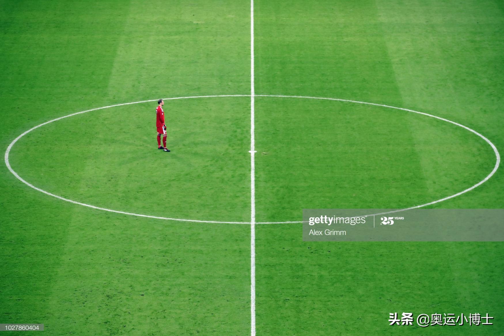 诺伊尔现役视频,诺伊尔为什么被称作进攻型门将