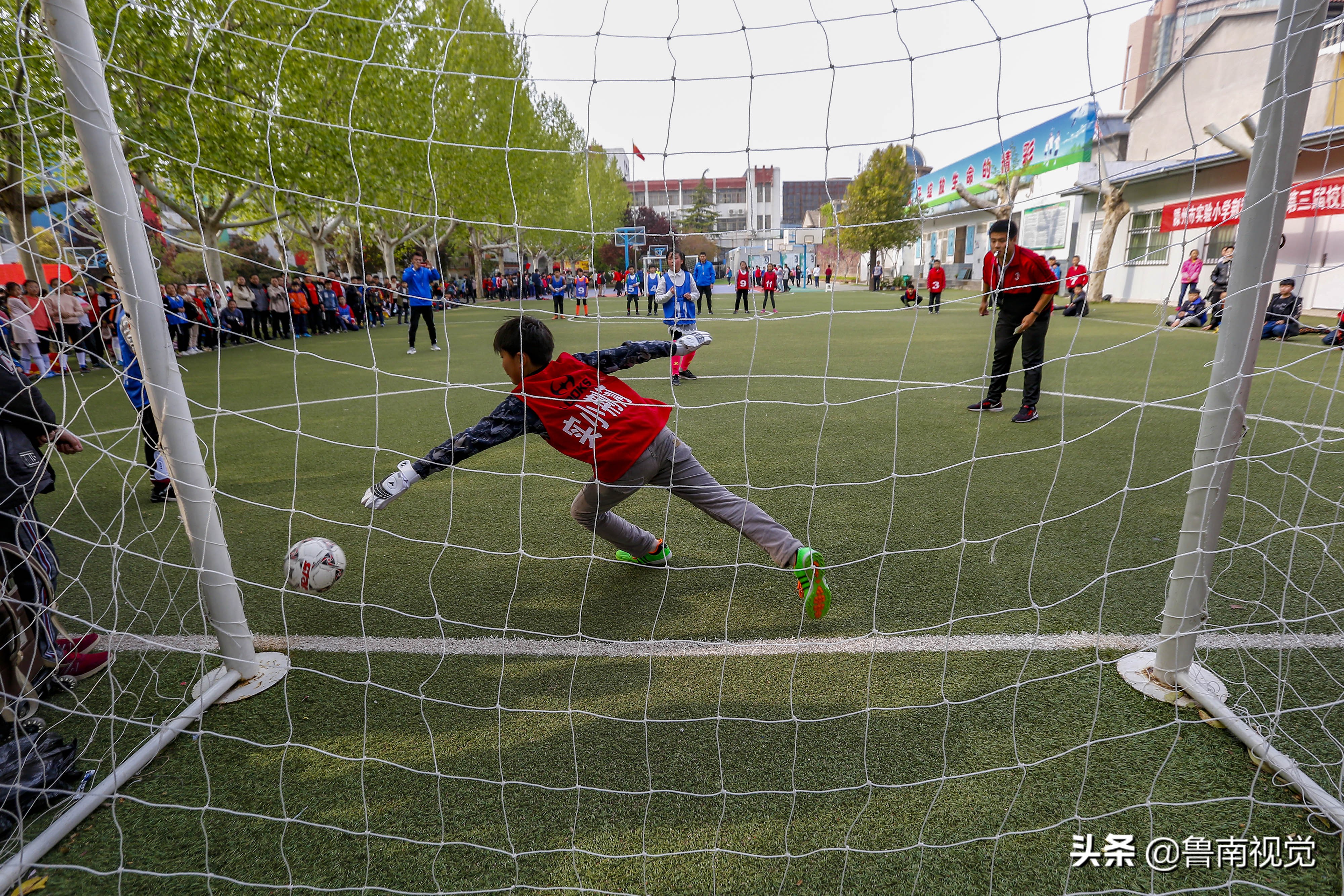 滕州球赛直播,滕州中学生足球联赛