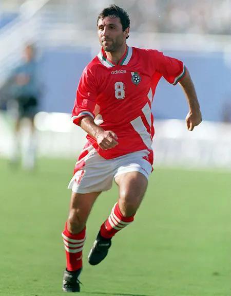 足球记忆皇家马德里,足球记忆纪录片小罗