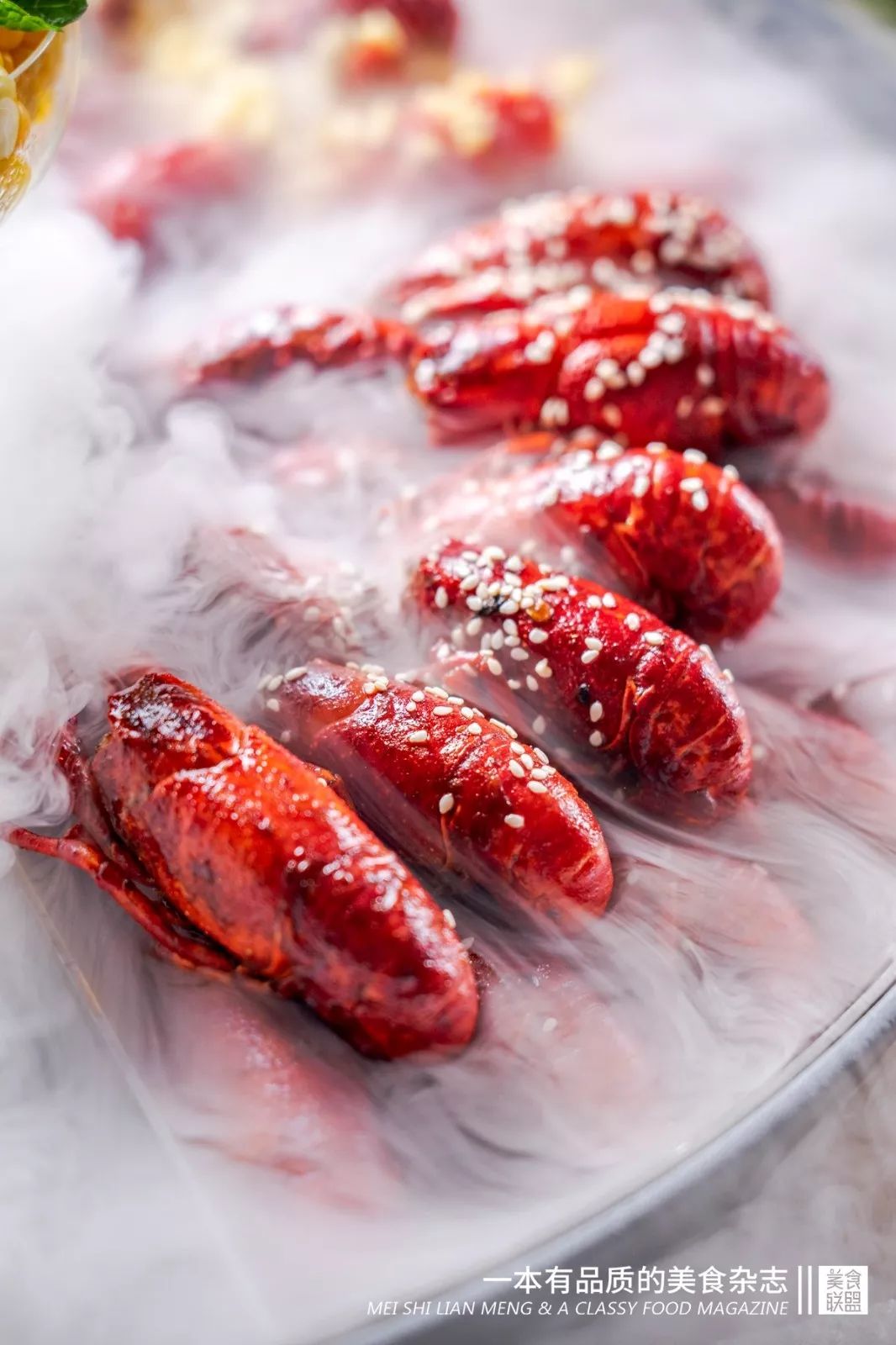 凌晨5点从尼罗河空运到昆明的小龙吓店,居然在卖ysl口红,只要28