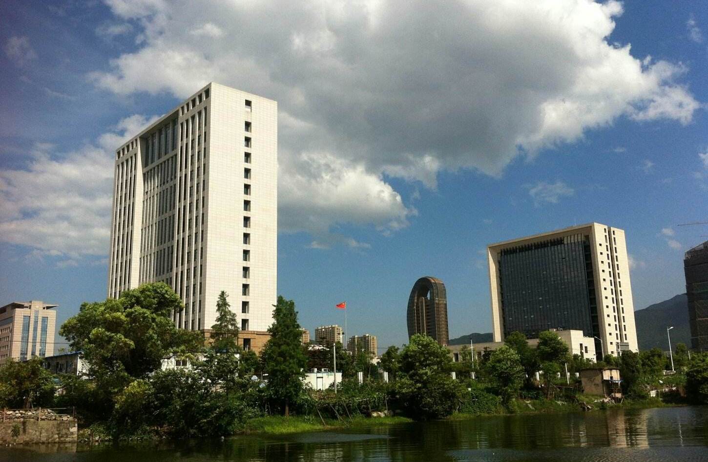 温州各县市区新格局，乐清、鹿城优势较大，3地GDP仅百亿出头