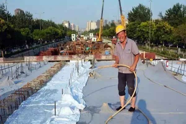 混凝土用矿石粉坍落度损失太大,混凝土坍落度损失严重如何解决