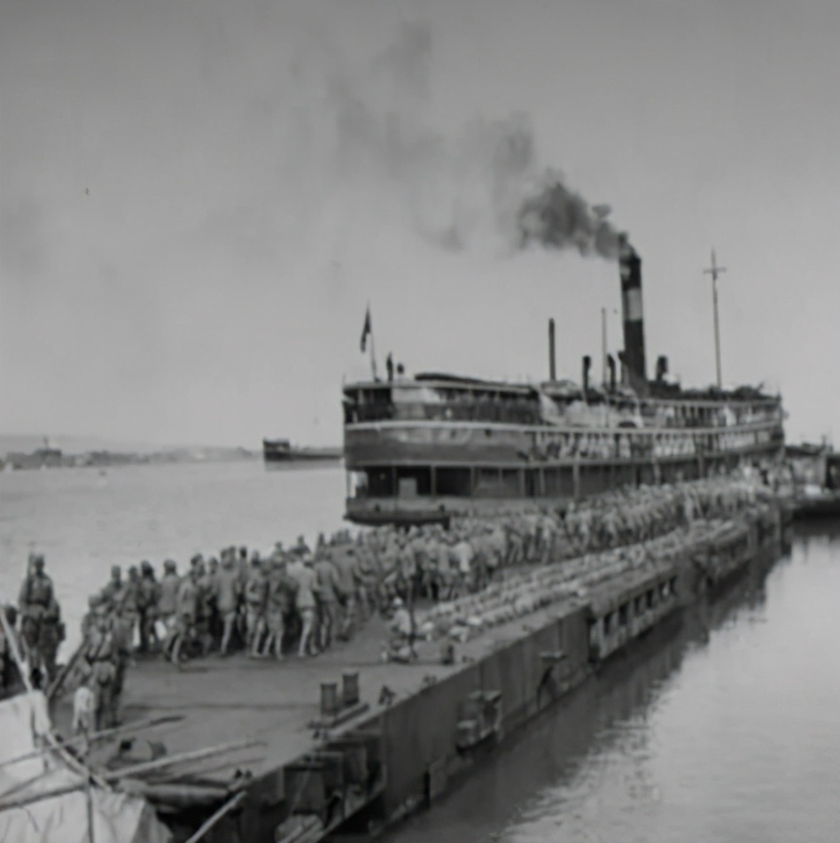 毛*东泽**上学时被校长记大过，建国后却给了他50万，其中有何缘由？