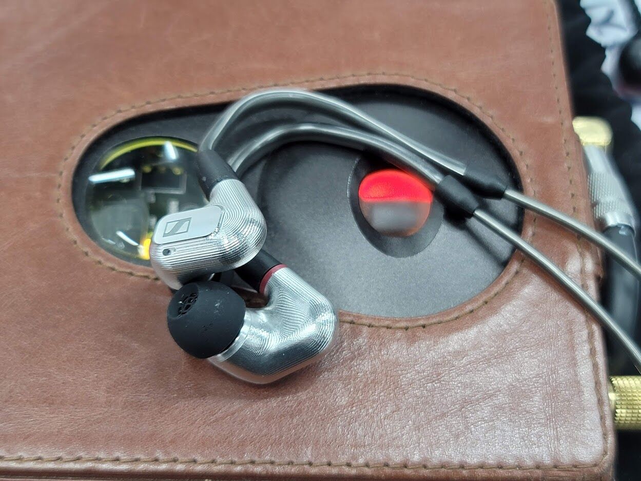 airpods音质比不上旧的有线耳机,airpods2和有线耳机音质相差大吗