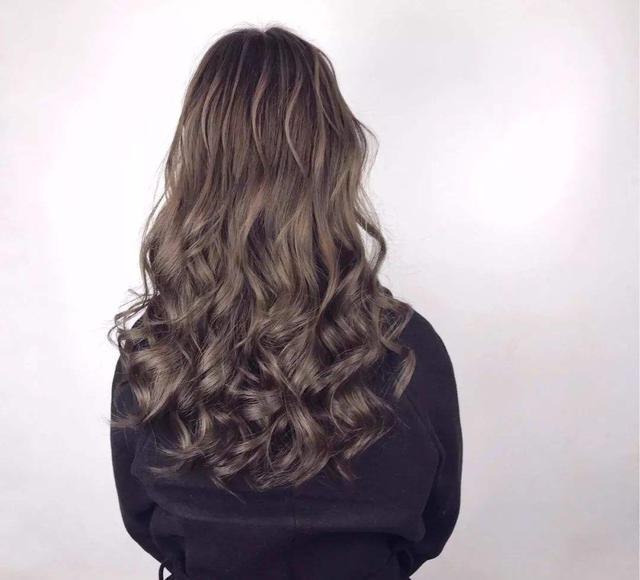 岳云鹏老婆再剃光头,岳云鹏老婆为什么剃光头