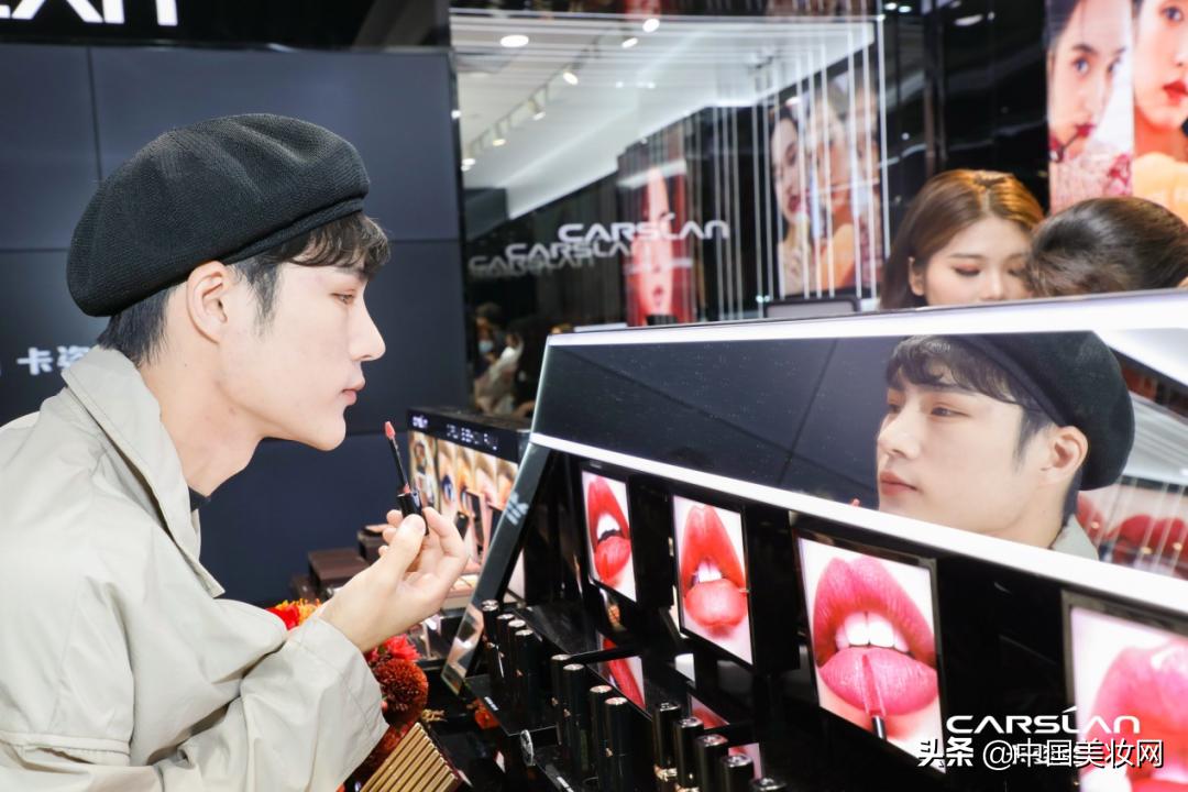 卡姿兰商场美妆活动,卡姿兰美妆品牌店