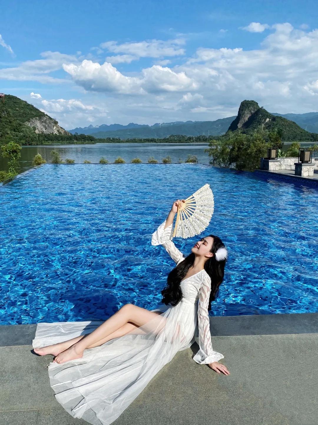 英德宝晶宫天鹅湖温泉酒店好玩吗,英德宝晶宫天鹅湖温泉酒店别墅