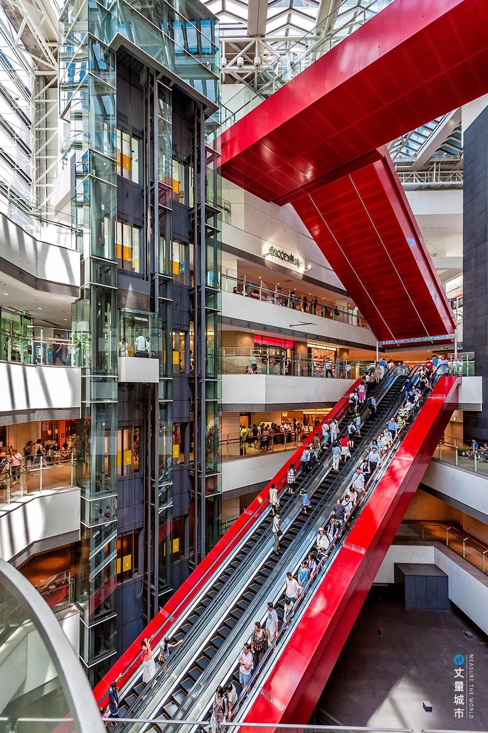 TOD新城，另辟蹊径的城市更新——横滨港未来21