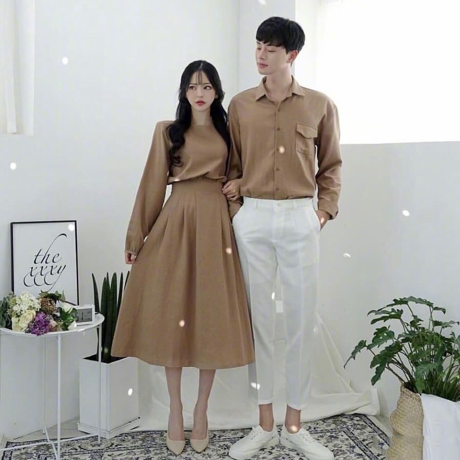 看完这9套早春情侣装，我女朋友说要把橱柜里的“垃圾”都扔掉