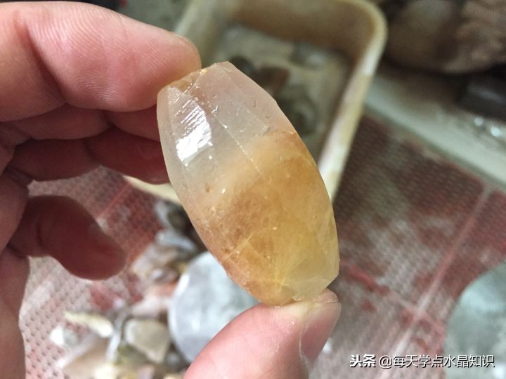 水晶加工全过程吊坠,水晶原石加工全过程