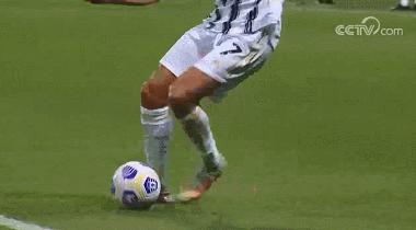 足坛第一c罗,足坛第一人是c罗还是梅西