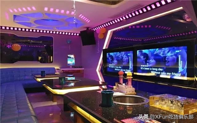 三里屯惊现*场赌**火锅！用鱼丸下注？