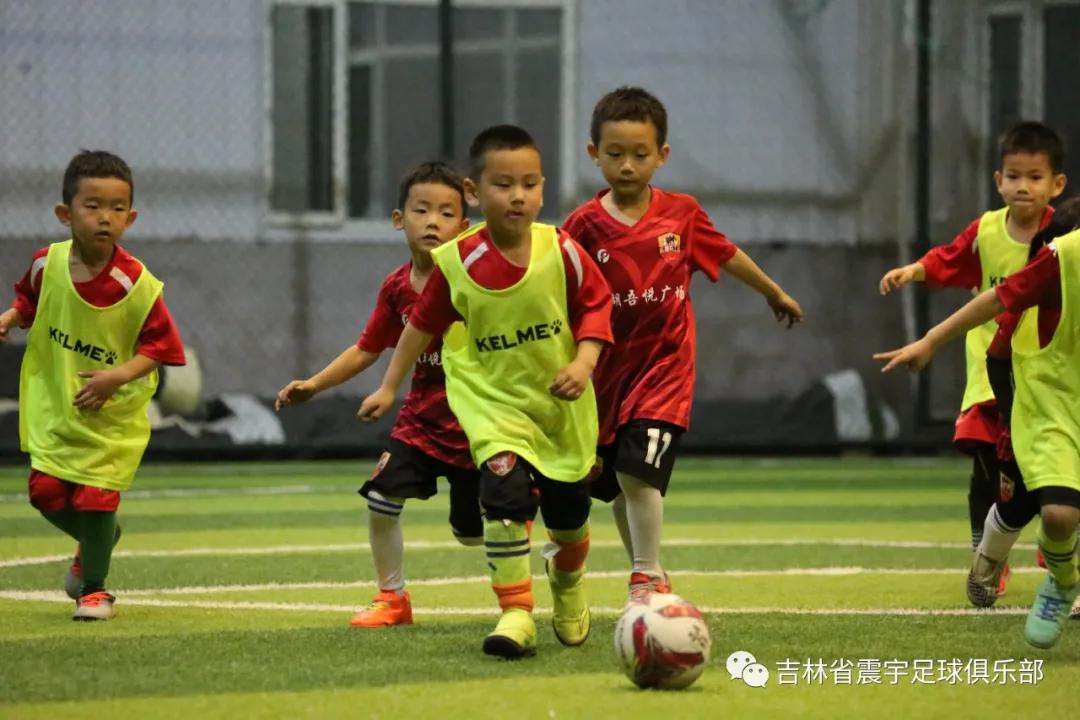 快乐童年,足球相伴!——震宇足球俱乐部“超级比赛日”精彩瞬间