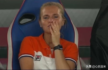 泪奔！短短10小时，女子2大球连遭重创，曾经引以为傲的她们去哪
