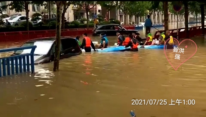 战斗在抗击疫情一线的勇士们,奋战在抗灾救灾一线的红十字人