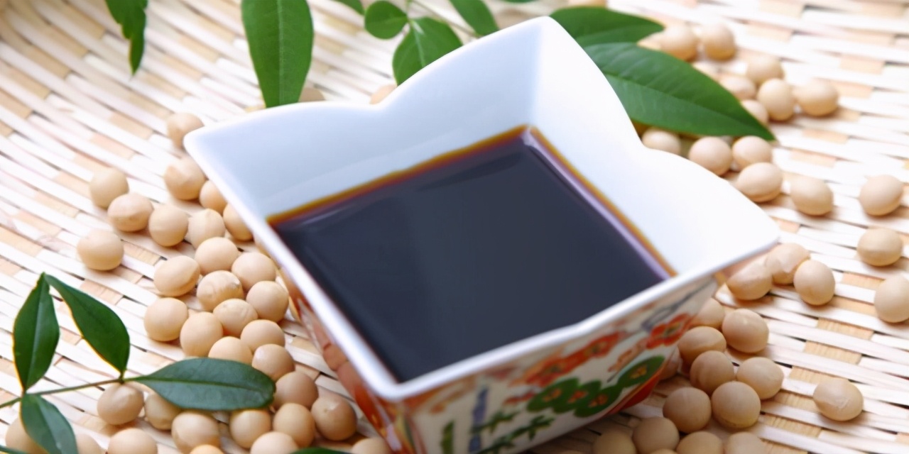 孕期吃酱油宝宝会变黑吗,吃酱油会让疤痕变黑吗