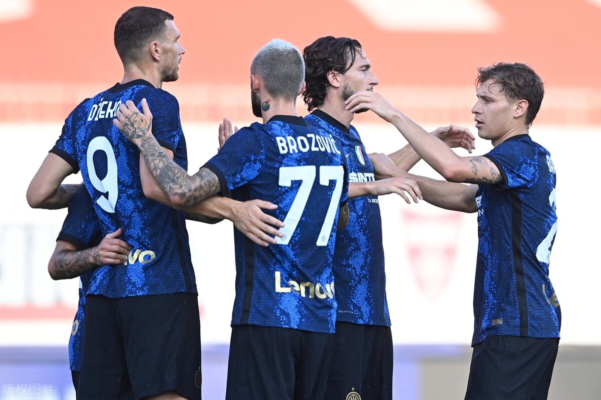 胡尔克加盟上海上港身价,上港租借胡尔克