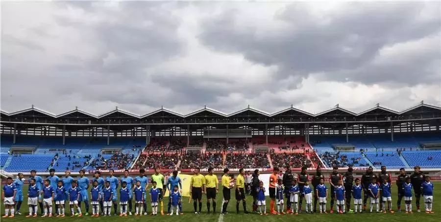 都江堰凤凰体育场位置,都江堰凤凰体育场足球