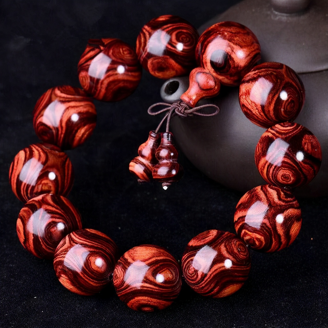 七种盘手串的方法,盘手串哪种手串比较香