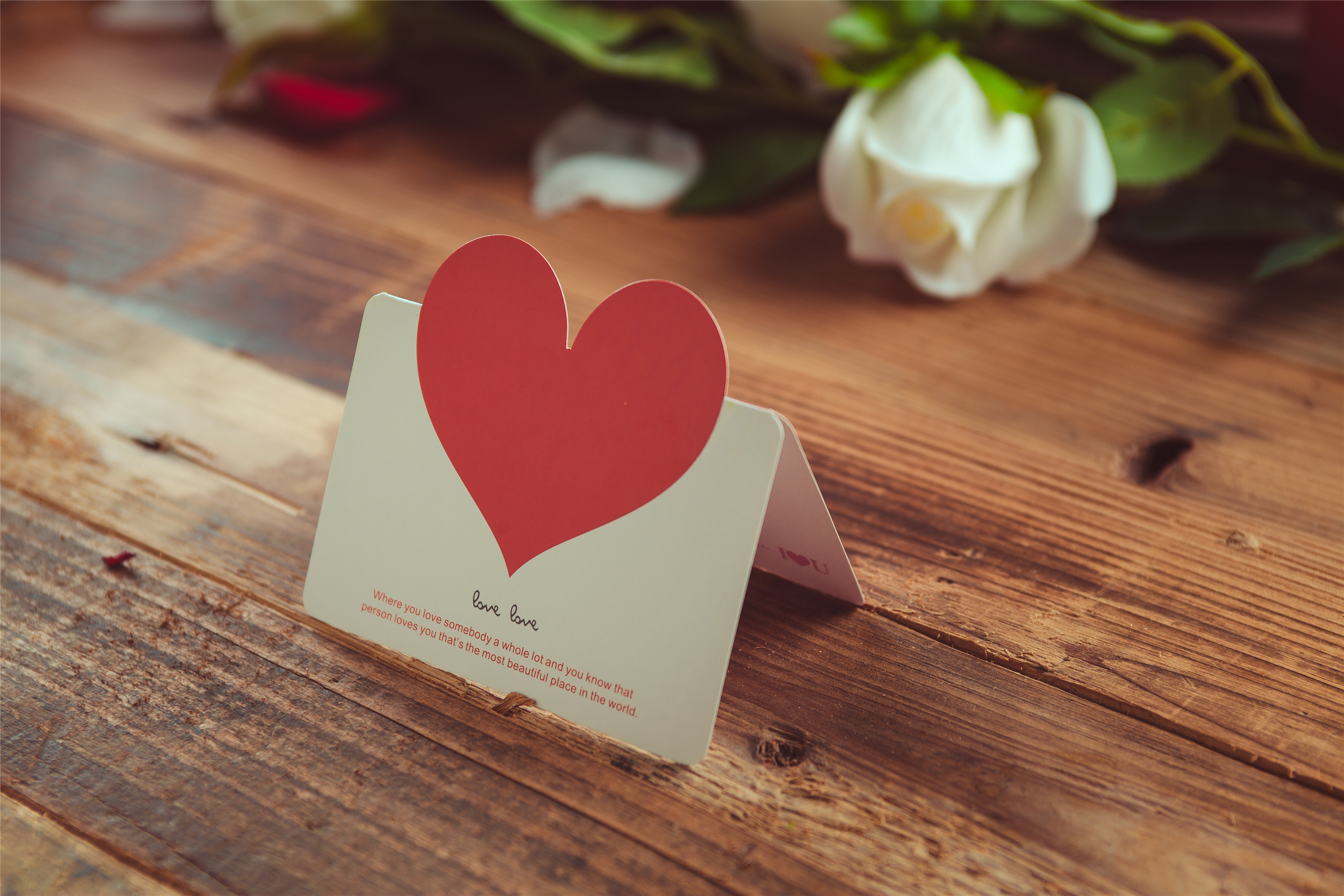 从心理学角度如何让一个人喜欢你,教你四个方法让男人理你