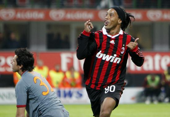 边前卫和前腰为什么会被淘汰,攻击型中场古典前腰