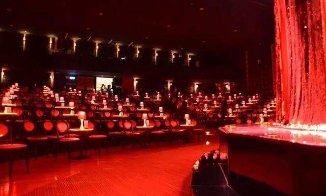 泰国泼水节搞笑事件,泰国泼水节最尴尬的场面