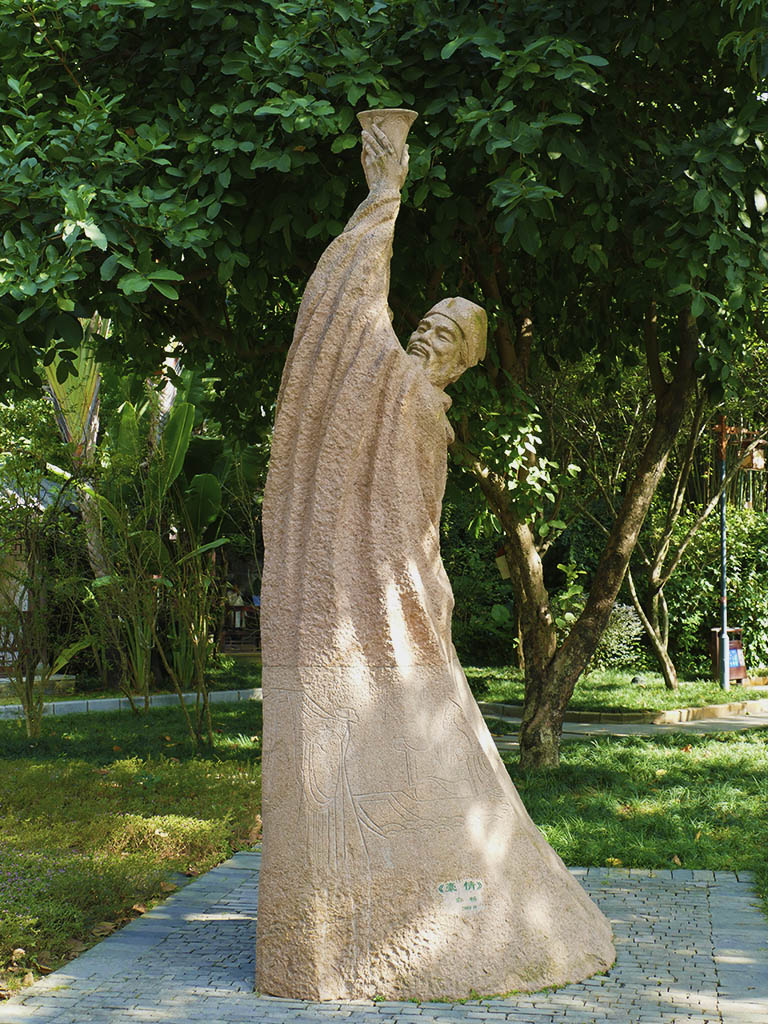 惠州西湖苏东坡小妾墓,惠州西湖和苏东坡有什么关系