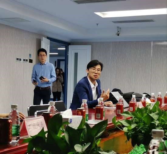 0402每日科技速读——索尼一亿像素，iPadMini，Fitbit