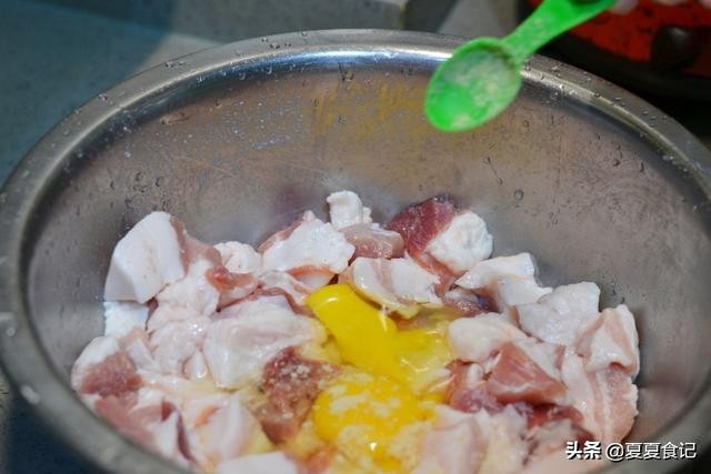 怎么炸酥肉又酥又嫩又好吃,怎样炸酥肉才外酥里嫩