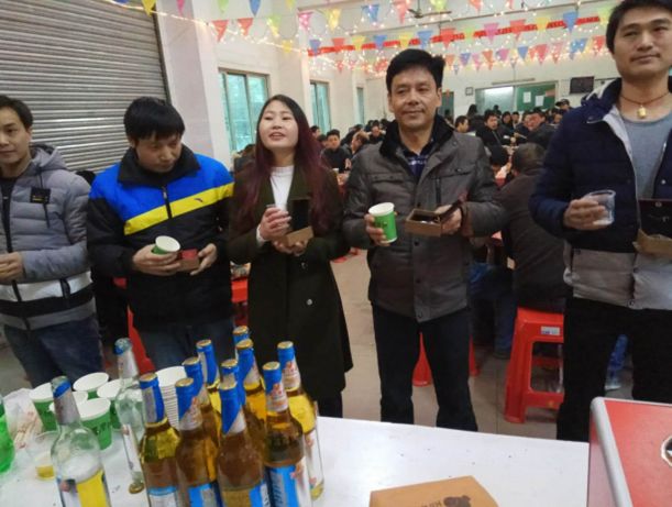 东莞市锐峰塑胶有限公司|以质量求生存以技术求发展