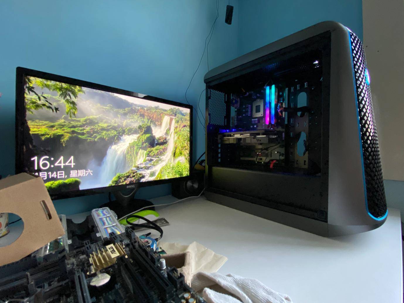 cpu可以装在任何主板上吗,cpu只要插在主板上就不用拔了吧