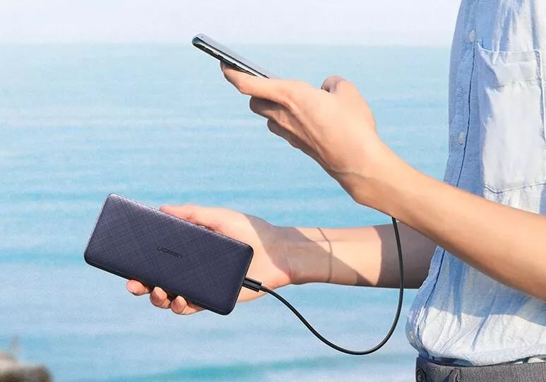 大容量快充充电宝哪个好用,快充充电宝哪款好用容量大